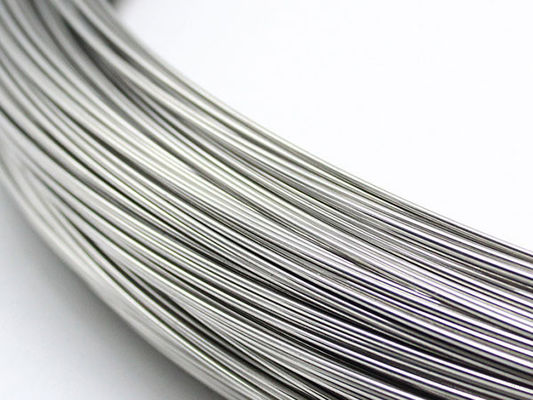 Fil métallique d'acier traité thermiquement tiré à froid 0,8 mm - 1,2 mm de diamètre