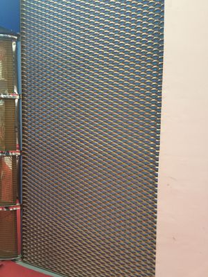 1.0mm 1,2mm Maillage d'écran décoratif pour les façades de bâtiments ignifuge