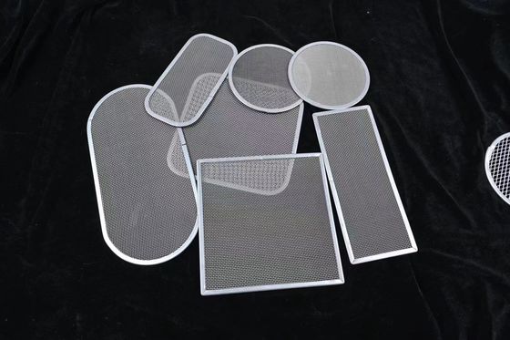 Écrans de treillis métalliques tissés en acier inoxydable en gris pour les solutions de séparation industrielle