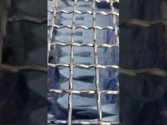 Écran de treillis métallique décoratif divisant l'espace avec une ouverture de 4 mm à 10 mm