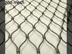 Écran en treillis métallique décoratif polyvalent et durable pour n'importe quel espace